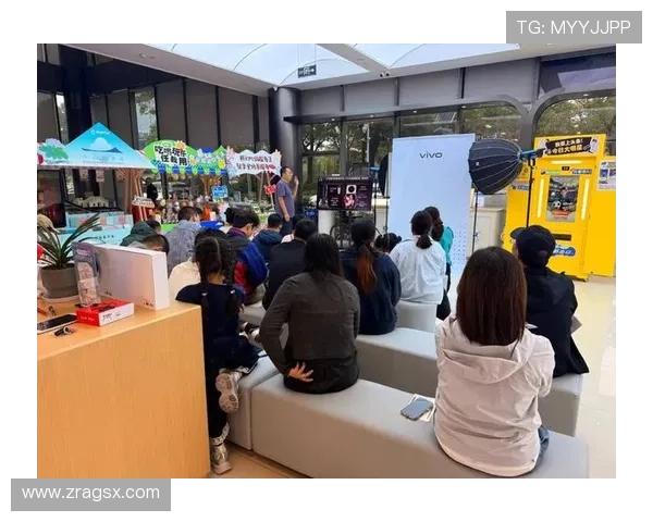 乐博真人欢迎你加入最具人气的真人娱乐平台，体验真实互动的极致乐趣